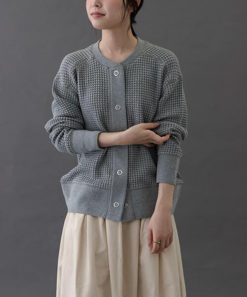 FORK&SPOON（フォークアンドスプーン）の「FORK&SPOON　ワッフルカーディガン（カーディガン/ボレロ・レディース・チャコールグレー/グレー系その他/ベージュ・1）」の21枚目の写真
