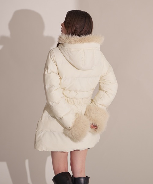 fupel（フぺル）の「Mid-length padded fur coat / ミドル丈中綿ファーコート（その他アウター・レディース・アイボリー/ブラック/モカ・FREE）」の5枚目の写真