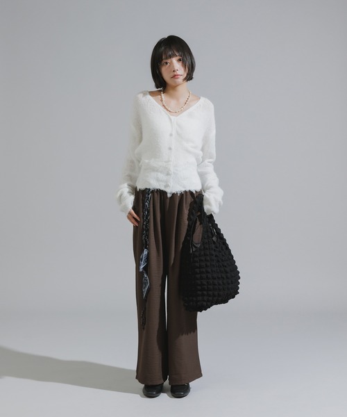 Chick（チック）の「Wood Bead Cord with Bandana Straight Leg Pants / バンダナ付きウッドビーズコード ストレートパンツ（スラックス・レディース・ホワイト/ブラック/ダークブラウン・FREE）」の22枚目の写真