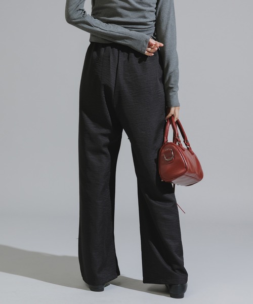 Chick（チック）の「Wood Bead Cord with Bandana Straight Leg Pants / バンダナ付きウッドビーズコード ストレートパンツ（スラックス・レディース・ホワイト/ブラック/ダークブラウン・FREE）」の4枚目の写真