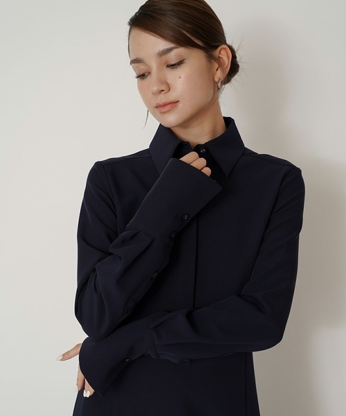 KINO THE KEI（キノザケイ）の「フィット シャツ ドレス KINO THE KEI（ワンピース・レディース・ホワイト/ダークネイビー・S/M）」の5枚目の写真