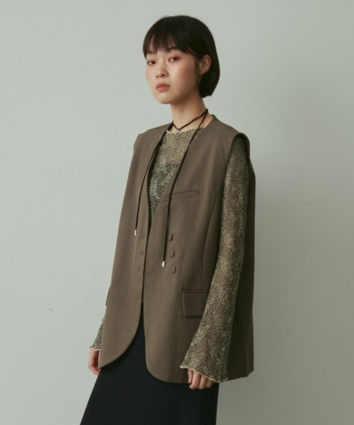 full/fill.（フルフィル）の「v neck button accent vest / Vネックボタンアクセントベスト（ベスト・レディース・グレー/ブラウン・FREE）」の15枚目の写真