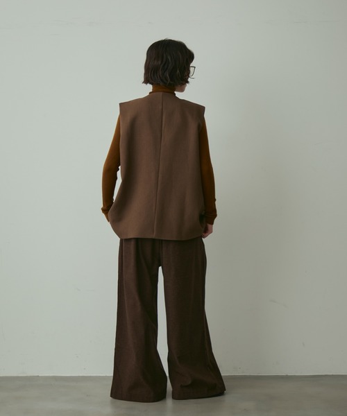 full/fill.（フルフィル）の「v neck button accent vest / Vネックボタンアクセントベスト（ベスト・レディース・グレー/ブラウン・FREE）」の13枚目の写真