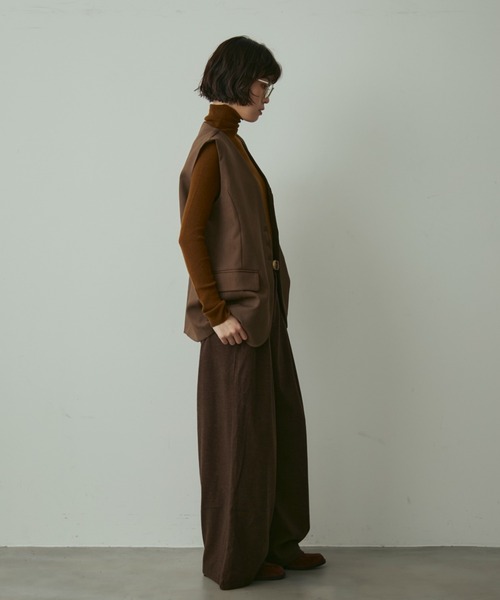 full/fill.（フルフィル）の「v neck button accent vest / Vネックボタンアクセントベスト（ベスト・レディース・グレー/ブラウン・FREE）」の12枚目の写真