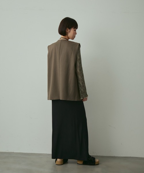full/fill.（フルフィル）の「v neck button accent vest / Vネックボタンアクセントベスト（ベスト・レディース・グレー/ブラウン・FREE）」の20枚目の写真