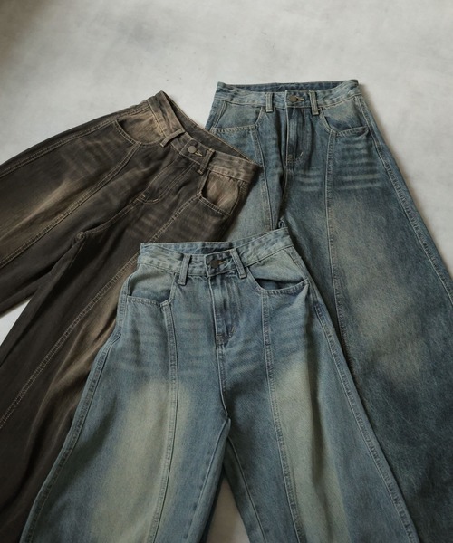 Ulysses(ユリシス)の「カーブワイドデニムパンツ(デニムパンツ・レディース・ライトブルー/ブラック・M/S)」の6枚目の写真