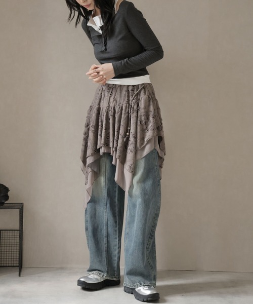 Ulysses(ユリシス)の「カーブワイドデニムパンツ(デニムパンツ・レディース・ライトブルー/ブラック・M/S)」の13枚目の写真