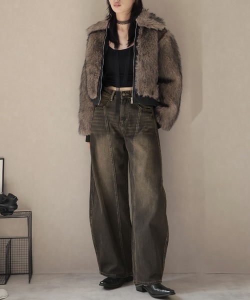 Ulysses(ユリシス)の「カーブワイドデニムパンツ(デニムパンツ・レディース・ライトブルー/ブラック・M/S)」の21枚目の写真