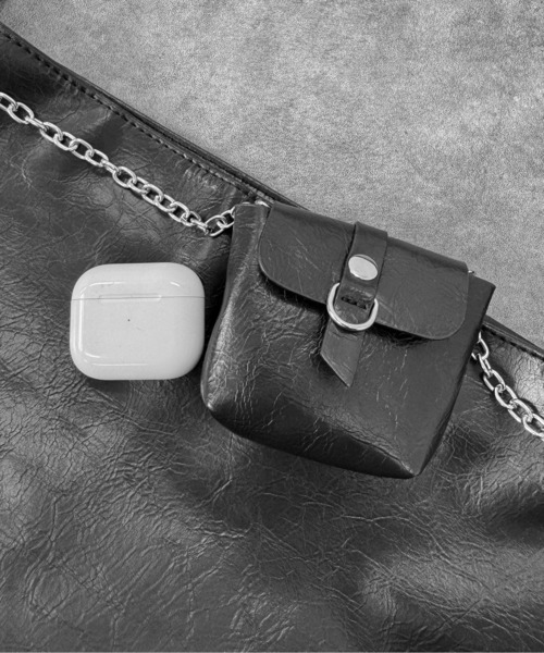 LVEU.（ラブユ.）の「【LVEU.】チェーンポーチビッグトートバッグ / バッグ かばん BAG トート ワンショル ポーチ 大きめ A4 チェーン ブラック モード（トートバッグ・レディース・ブラック・FREE）」の19枚目の写真