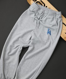 SAVIER（サビアー）の「【SAVIER：サビアー】LAロゴ刺繍 スウェットパンツ【セットアップ可能】（スウェットパンツ）」