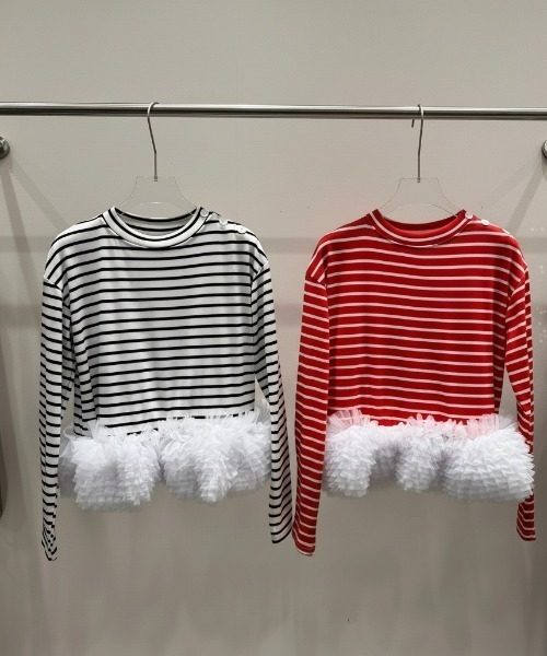 Lateru(ラテル)の「フリルチュールボーダーロン Tシャツ シュプレムとカジュアルの融合 オンリーワンなアクセントトップス(Tシャツ/カットソー・レディース・ホワイト×ブラック/レッド・FREE)」の17枚目の写真