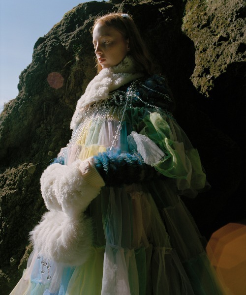 ROCKFISH WEATHERWEAR（ロックフィッシュウェザーウェア）の「[X SUSAN FANG] FURRY BUBBLE RAIN BAG（ハンドバッグ・レディース・ホワイト/スカイブルー・FREE）」の17枚目の写真