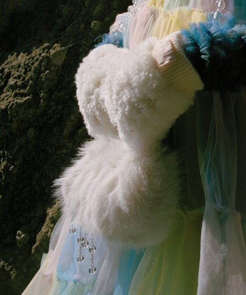 ROCKFISH WEATHERWEAR（ロックフィッシュウェザーウェア）の「[X SUSAN FANG] FURRY BUBBLE RAIN BAG（ハンドバッグ・レディース・ホワイト/スカイブルー・FREE）」の16枚目の写真