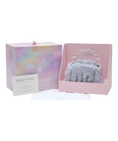 ROCKFISH WEATHERWEAR（ロックフィッシュウェザーウェア）の「[X SUSAN FANG] FURRY BUBBLE RAIN BAG（ハンドバッグ・レディース・ホワイト/スカイブルー・FREE）」の3枚目の写真