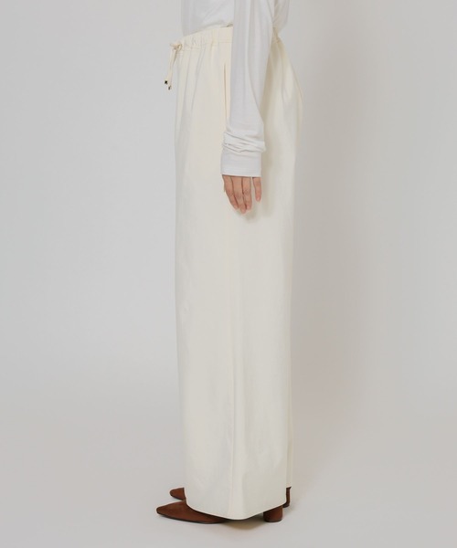 BARNYARDSTORM(バンヤードストーム)の「BARNYARDSTORM / ウォームツイルストレッチワイドパンツ / ハンドウォッシャブル【吸湿発熱】(その他パンツ・レディース・オフホワイト/ブラック/サックスブルー・M/S)」の12枚目の写真