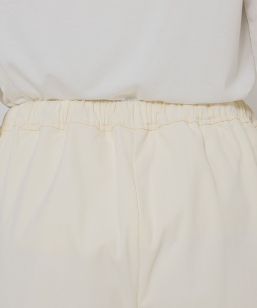 BARNYARDSTORM(バンヤードストーム)の「BARNYARDSTORM / ウォームツイルストレッチワイドパンツ / ハンドウォッシャブル【吸湿発熱】(その他パンツ・レディース・オフホワイト/ブラック/サックスブルー・M/S)」の14枚目の写真