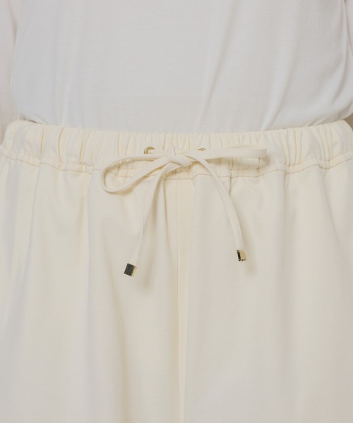 BARNYARDSTORM(バンヤードストーム)の「BARNYARDSTORM / ウォームツイルストレッチワイドパンツ / ハンドウォッシャブル【吸湿発熱】(その他パンツ・レディース・オフホワイト/ブラック/サックスブルー・M/S)」の15枚目の写真