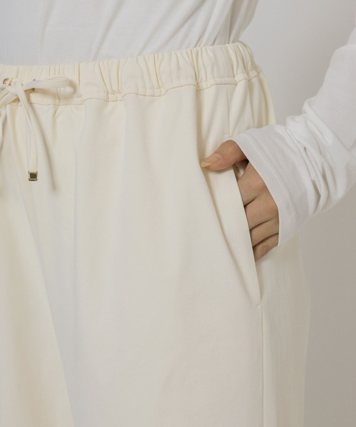 BARNYARDSTORM(バンヤードストーム)の「BARNYARDSTORM / ウォームツイルストレッチワイドパンツ / ハンドウォッシャブル【吸湿発熱】(その他パンツ・レディース・オフホワイト/ブラック/サックスブルー・M/S)」の16枚目の写真