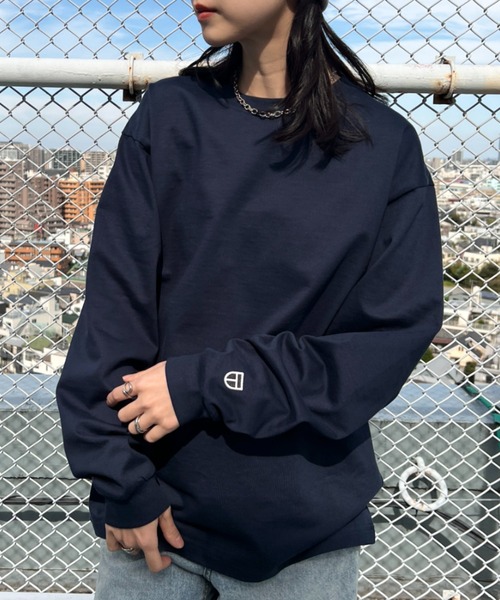 NEWTRAL PRODUCTS(ニュートラルプロダクツ)の「NEWTRAL(ニュートラル)/212 9.8oz Super Heavy Emblem LS T/サイズ展開多数 コットン 無地 スーパーヘビーロンT(Tシャツ/カットソー・レディース・ブラック/グレー/ネイビー/ホワイト・S/M/L/XL/XXL)」の4枚目の写真
