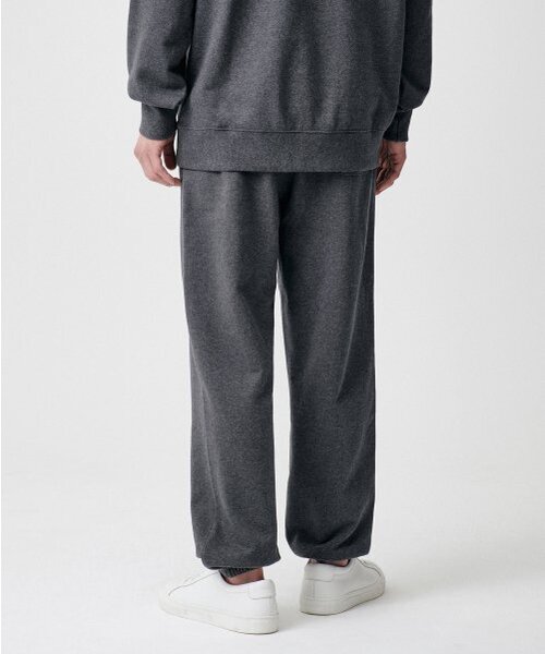 MUSINSA STANDARD（ムシンサスタンダード）の「スウェットパンツ[チャコールグレー]（スウェットパンツ・メンズ・その他・SMALL/MEDIUM/LARGE）」の3枚目の写真