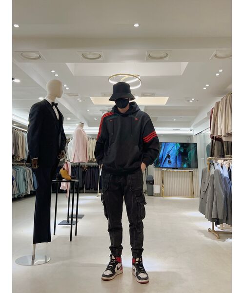 MUSINSA STANDARD（ムシンサスタンダード）の「フォンテリラックスフィットクルーネックTシャツ[ブラック]（Tシャツ/カットソー・メンズ・その他・X-LARGE/XX-LARGE/XXX-LARGE/SMALL/MEDIUM/LARGE）」の12枚目の写真