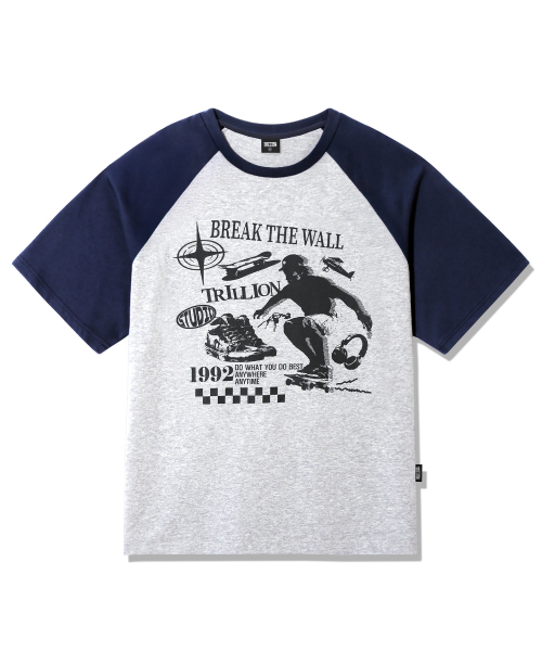 TRILLION(トリリオン)の「スケートボードピグメントグラフィックレグラン半袖_ネイビー(Tシャツ/カットソー・レディース・その他・MEDIUM/LARGE/X-LARGE)」の4枚目の写真