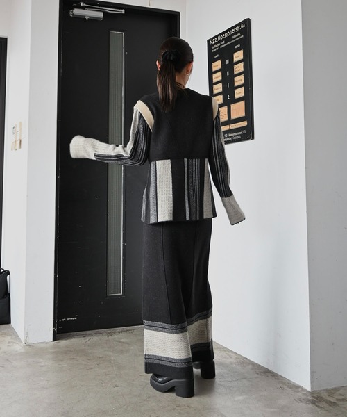 WILLFULLY(ウィルフリー)の「pencil weave placement jacquard knit SK(スカート・レディース・その他/ブラック・FREE)」の15枚目の写真