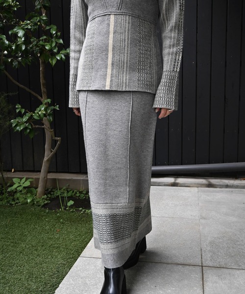 WILLFULLY(ウィルフリー)の「pencil weave placement jacquard knit SK(スカート・レディース・その他/ブラック・FREE)」の21枚目の写真