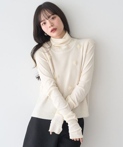 earth music&ecology（アースミュージックアンドエコロジー）の「フラワーモチーフニットベスト（ベスト・レディース・ブラック/アイボリー・FREE）」の18枚目の写真