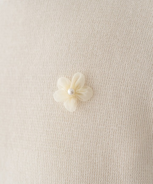 earth music&ecology（アースミュージックアンドエコロジー）の「フラワーモチーフニットベスト（ベスト・レディース・ブラック/アイボリー・FREE）」の9枚目の写真