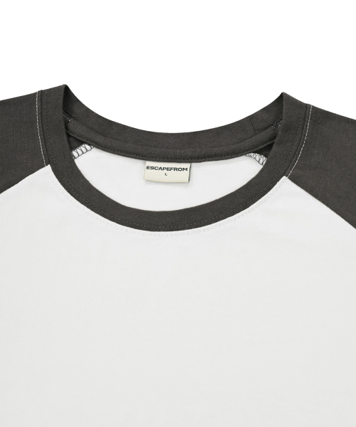 ESCAPEFROM(エスケープフロム)の「スターデニムESCFロゴコラージュプリントラグラン配色半袖チャコール(Tシャツ/カットソー・レディース・その他・MEDIUM/LARGE)」の4枚目の写真
