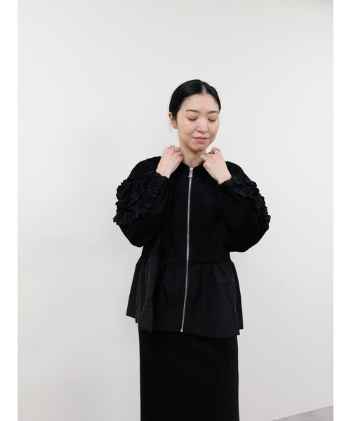 DOLLUPOOPS(ドールアップウップス)の「フリルコンビジップパーカー(パーカー・レディース・ライトグレー/ブラック・FREE)」の7枚目の写真