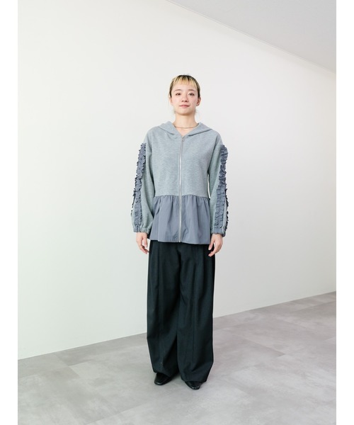 DOLLUPOOPS(ドールアップウップス)の「フリルコンビジップパーカー(パーカー・レディース・ライトグレー/ブラック・FREE)」の20枚目の写真