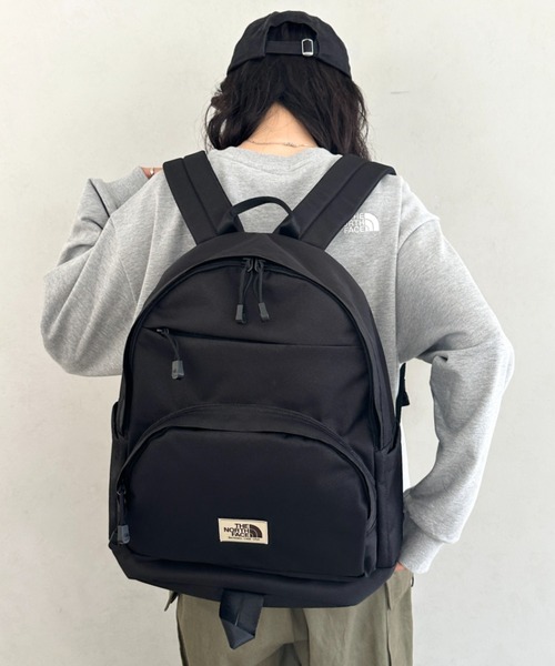 THE NORTH FACE(ザノースフェイス)の「THE NORTH FACE(ザ・ノースフェイス)/軽量 大容量 A4収納 デイリーバックパック/STANDARD BACKPACK M(バックパック/リュック・レディース・グレー/クリーム/ブラック/ブラウン・FREE)」の10枚目の写真