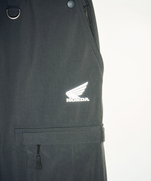 PHYPS MOTORCYCLE(フィップスモーターサイクル)の「Hot-Tech Cargo Pants Charcoal(スウェットパンツ・レディース・その他・SMALL/MEDIUM/LARGE/X-LARGE)」の15枚目の写真
