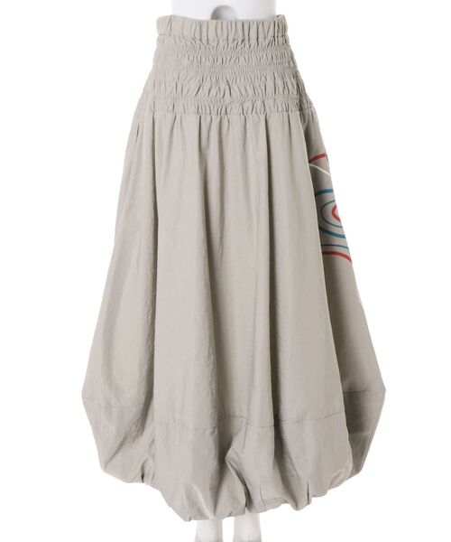 UN3D.(アンスリード)の「STRATUM LINE SK【セットアップ着用可能】 / ストレイタムラインスカート(スカート・レディース・ブラック/グレー・36/38)」の14枚目の写真