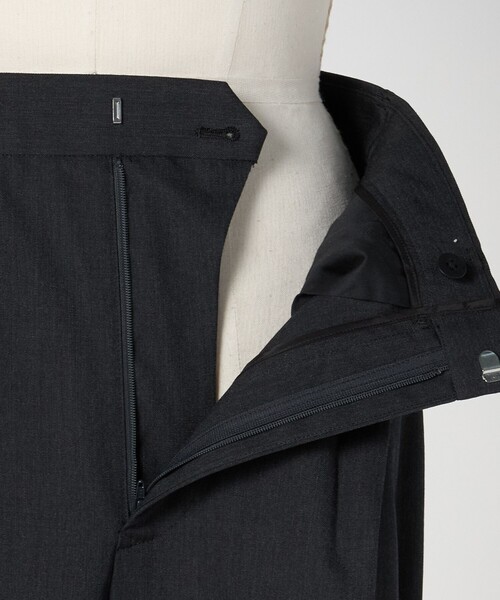 LOEFF（ロエフ）の「＜LOEFF＞ギャバジン バギー パンツ（その他パンツ・レディース・ナチュラル/ダークグレー・1/0/00）」の11枚目の写真