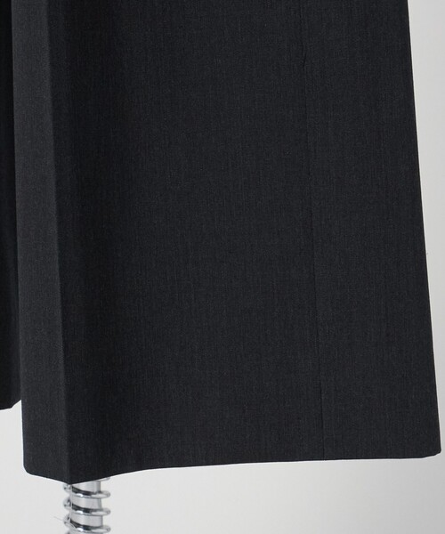 LOEFF（ロエフ）の「＜LOEFF＞ギャバジン バギー パンツ（その他パンツ・レディース・ナチュラル/ダークグレー・1/0/00）」の10枚目の写真