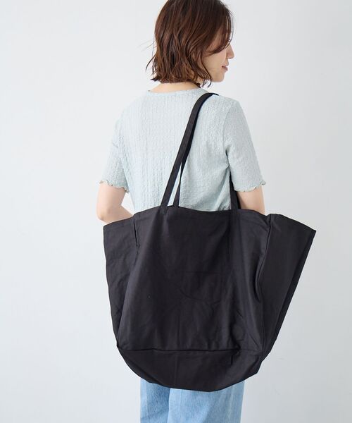 le.coeur blanc(ルクールブラン)の「《WEB限定アイテム》ロゴキャンバスBIGトート(トートバッグ・レディース・レッド/カーキオリーブ/ブラック・FREE)」の15枚目の写真