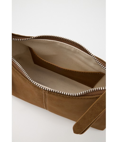 MOUSSY（マウジー）の「【WEB限定カラー：イエロー系その他】NANO HOBO HANDLE バッグ（ショルダーバッグ・レディース・レッド系その他/ブラウン/イエロー系その他/ブラック系その他・FREE）」の22枚目の写真