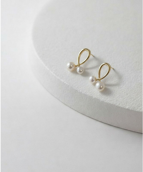 Burner(バーナー)の「【Sonu jewelry(ソヌジュエリー)】パールループミニピアス son-pierce-17-5【RBTS】(ピアス(両耳用)・レディース・ゴールド・FREE)」の4枚目の写真
