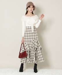 スリットデザインラッフルハイウエストスカート