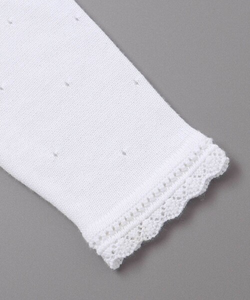 BeBe（ベベ）の「ニットボレロカーディガン(110~130cm)（カーディガン/ボレロ・キッズ・グレー/ホワイト・130cm/120cm/110cm）」の10枚目の写真