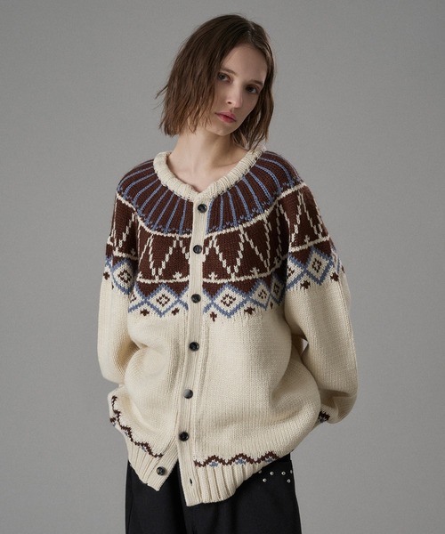 ONCILY(オンシェリー)の「TRADITIONAL NORDIC KNIT CARDIGAN / トラディショナルノルディックニットカーディガン(カーディガン/ボレロ・メンズ・ブラウン/ネイビー/アイボリー・SMALL/MEDIUM/LARGE)」の5枚目の写真