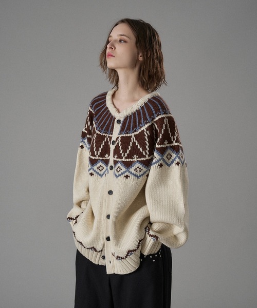 ONCILY(オンシェリー)の「TRADITIONAL NORDIC KNIT CARDIGAN / トラディショナルノルディックニットカーディガン(カーディガン/ボレロ・メンズ・ブラウン/ネイビー/アイボリー・SMALL/MEDIUM/LARGE)」の6枚目の写真
