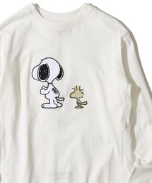 1PIU1UGUALE3  RELAX （ウノピゥウノウグァーレトレ リラックス）の「【1PIU1UGUALE3 RELAX × PEANUTS】ラインストーンロングスリーブ クルーネックTシャツ（Tシャツ/カットソー）」