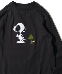 1PIU1UGUALE3  RELAX （ウノピゥウノウグァーレトレ リラックス）の「【1PIU1UGUALE3 RELAX × PEANUTS】ラインストーンロングスリーブ クルーネックTシャツ（Tシャツ/カットソー）」