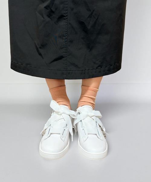 Jeffrey Campbell（ジェフリーキャンベル）の「フラワービジュー リボンスニーカー（スニーカー・レディース・ブラック/ホワイト・36/37/38/39）」の21枚目の写真