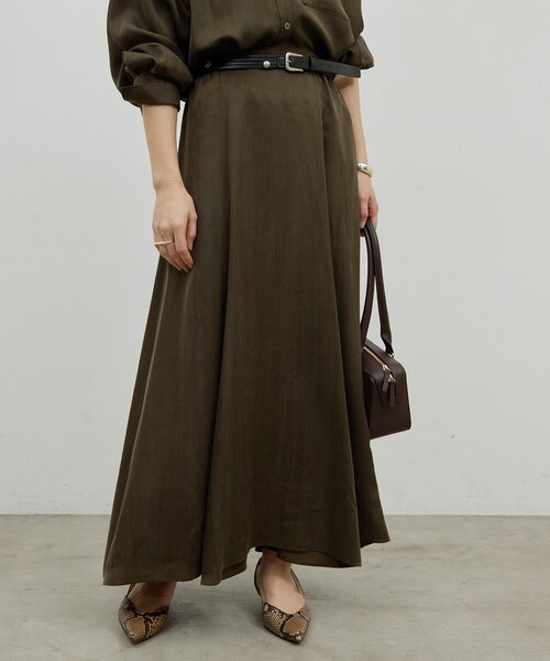 GALLARDAGALANTE（ガリャルダガランテ）の「【楽ちん×エレガント】【セットアップ対応】キュプラフレアスカート（スカート・レディース・ライトベージュ/カーキ/ネイビー・0/1）」の16枚目の写真