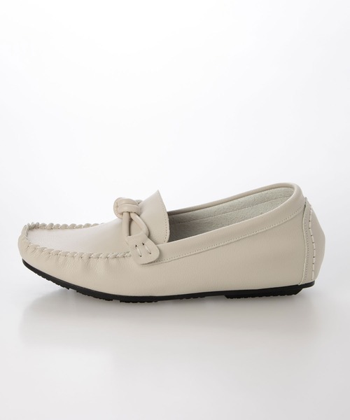 enchanted（エンチャンテッド）の「ソフトチューブモカシン（モカシン/デッキシューズ・レディース・シルバー/アイボリー/ブラック/ピンク/グレイッシュベージュ・25/24.5/24/23.5/23/22.5/22）」の6枚目の写真